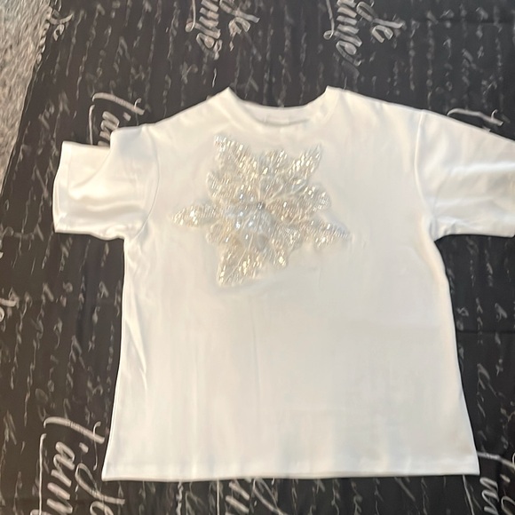 Beautiful embroidery white top oversized size large nwot - Picture 1 of 9